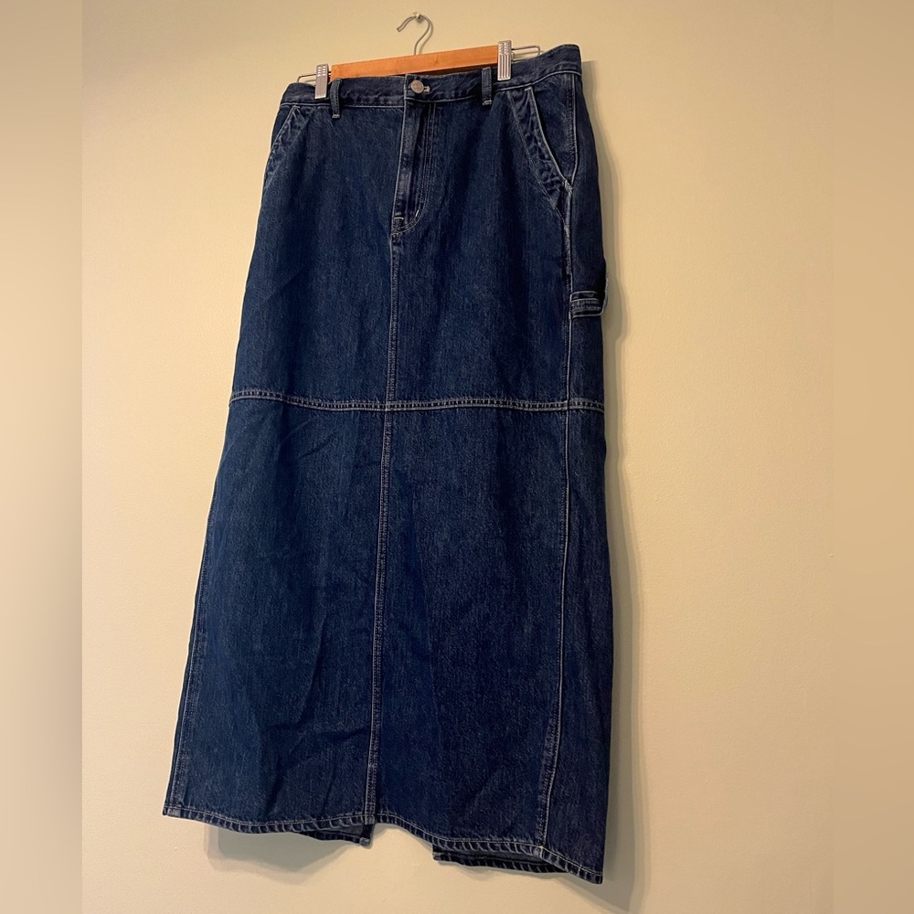 NWT Madewell dark denim cargo skirt size 29